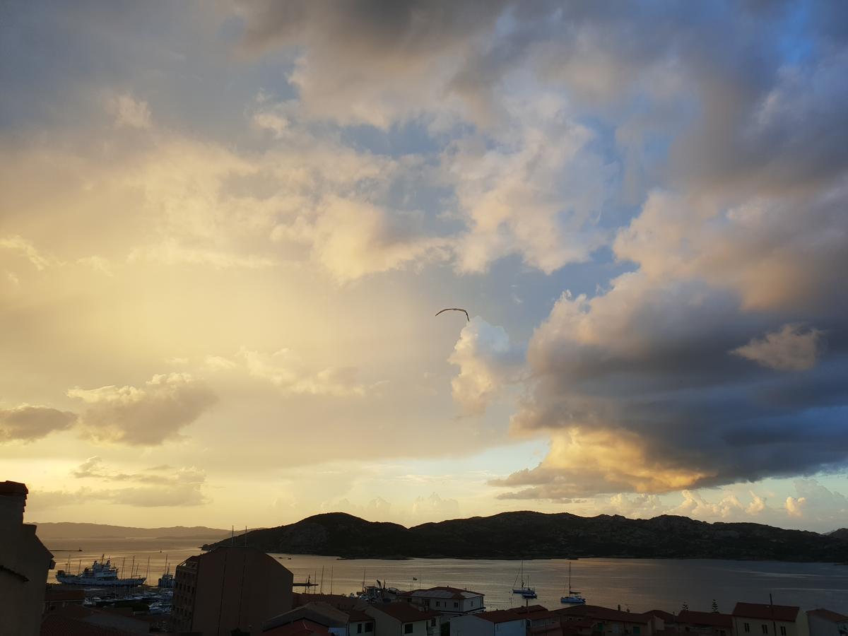 Villa Sprafundu La Maddalena  Exteriér fotografie